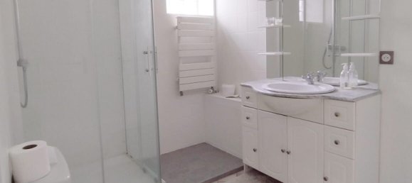 7 bedrooms House in Charge, France No. 326958 8