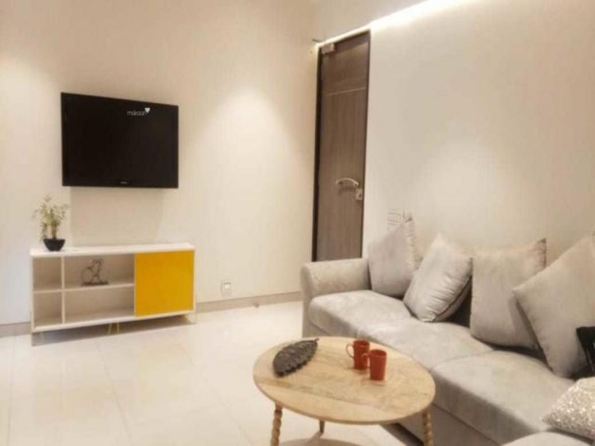 3 bedrooms House in Mumbai, India No. 42789