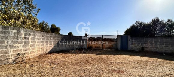 16569m² Land in Corigliano d'Otranto, Italy No. 63599 13