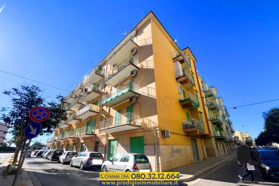 2 bedrooms Apartment in Molfetta, Italy No. 136652
