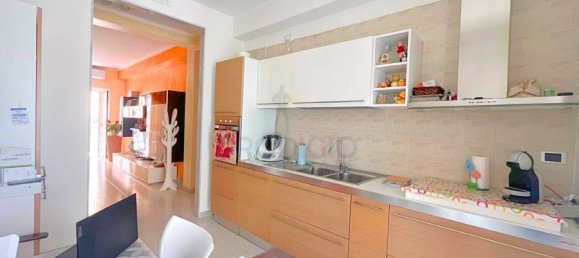 2 bedrooms Apartment in Molfetta, Italy No. 136652 9