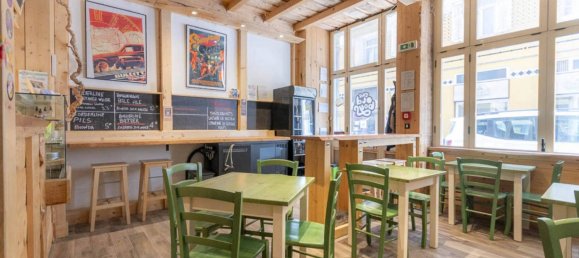 3 rooms Commercial property in Trieste, Italy No. 14795 7