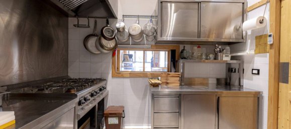 3 rooms Commercial property in Trieste, Italy No. 14795 22