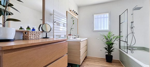 Casa de 3 dormitorios en Correze, France No. 99006 16