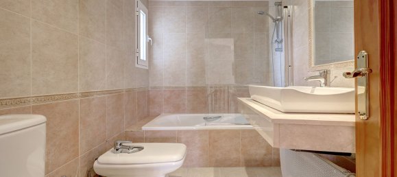 5 bedrooms Villa in Casares, Spain No. 154264 31