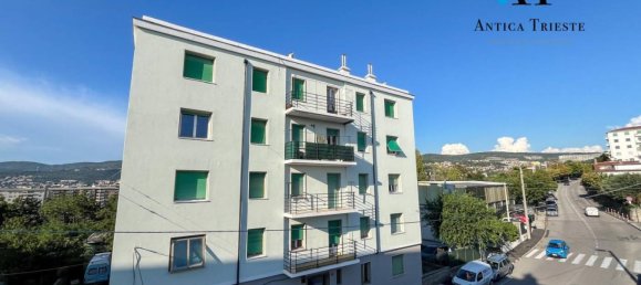 3 bedrooms Villa in Trieste, Italy No. 374820 43