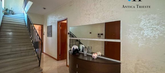 3 bedrooms Villa in Trieste, Italy No. 374820 7