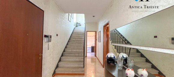 3 bedrooms Villa in Trieste, Italy No. 374820 21