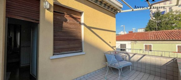 3 bedrooms Villa in Trieste, Italy No. 374820 4