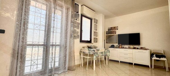 Apartamento de 2 divisões em Rome, Italy N.º 32853 19