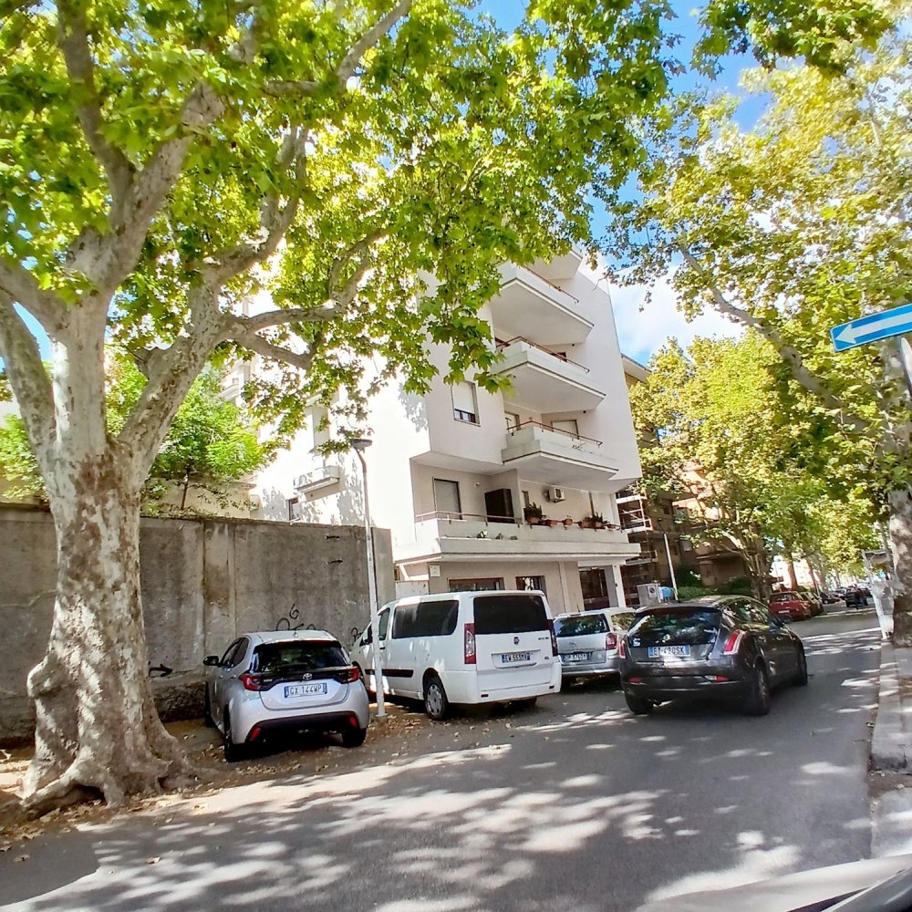 Garaje en Sassari, Italy 28 m² No. 333906