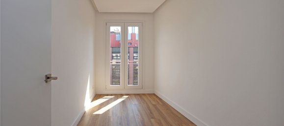 Квартира с 3 спальнями в Старый город, Испания № 138102 4