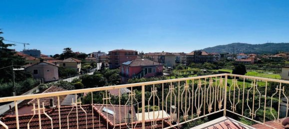 2 chambres Appartement à Diano Marina, Italy No. 268349 2