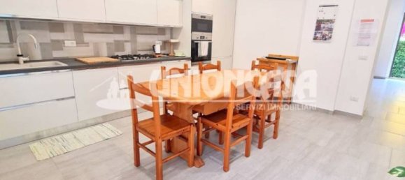 3 غرف نوم فيلا في Vedano Olona, Italy رقم 263561 5