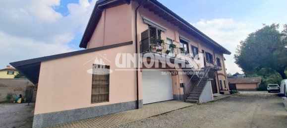 3 غرف نوم فيلا في Vedano Olona, Italy رقم 263561 4