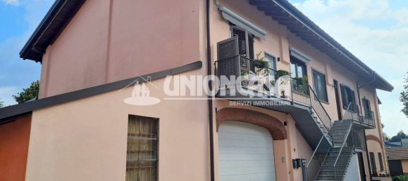 3 غرف نوم فيلا في Vedano Olona, Italy رقم 263561 3