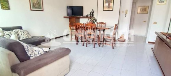 3 غرف نوم فيلا في Vedano Olona, Italy رقم 263561 17