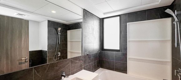 5 bedrooms Villa in Al Furjan, UAE No. 101364 11