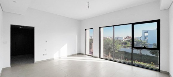 5 bedrooms Villa in Al Furjan, UAE No. 101364 15