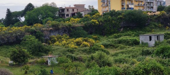 Дом с 5 спальнями в Сан Себастьяно аль Везувио, Италия № 327729 5