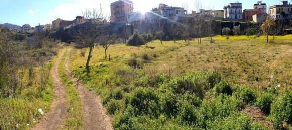 Дом с 5 спальнями в Сан Себастьяно аль Везувио, Италия № 327729 7