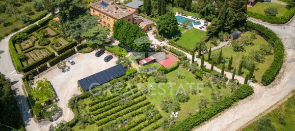 12 bedrooms Villa in Tuoro sul Trasimeno, Italy No. 79796 2