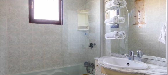 8 rooms House in Mezeriat, France No. 190275 12