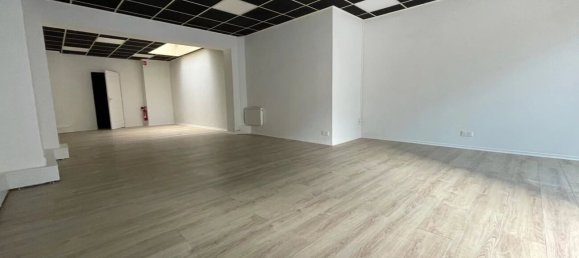 2-Zimmer Gewerbliche Immobilie in Saint-Quentin, France, Nr. 92578 4