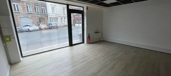 2-Zimmer Gewerbliche Immobilie in Saint-Quentin, France, Nr. 92578 9