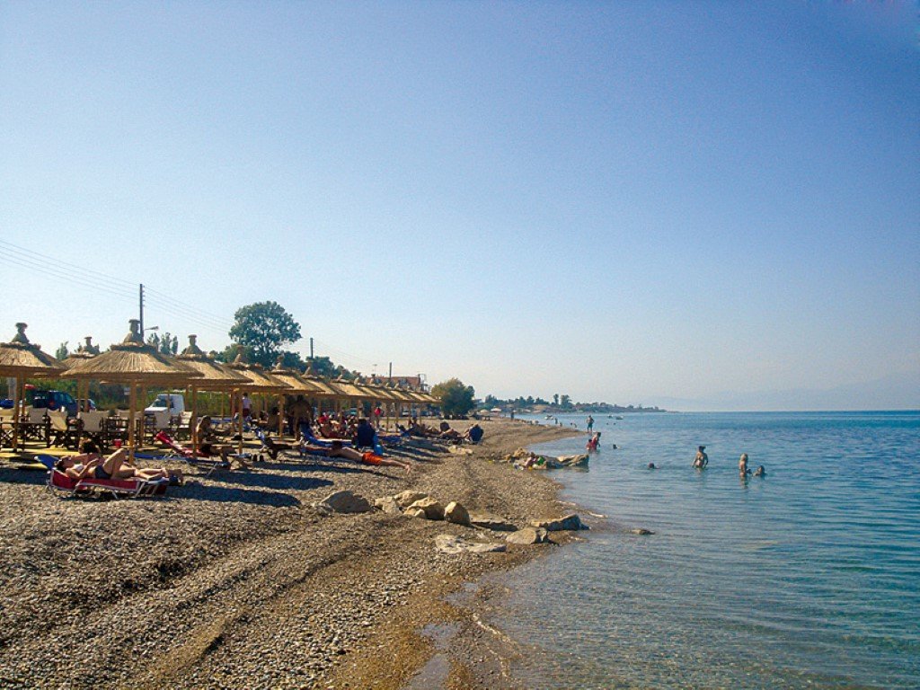 Adosado en Velo, Greece 2500 m² No. 6479