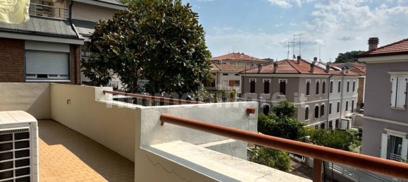 3 Schlafzimmer Wohnung in Pesaro, Italy, Nr. 325781 26