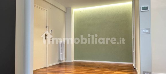 3 Schlafzimmer Wohnung in Pesaro, Italy, Nr. 325781 12