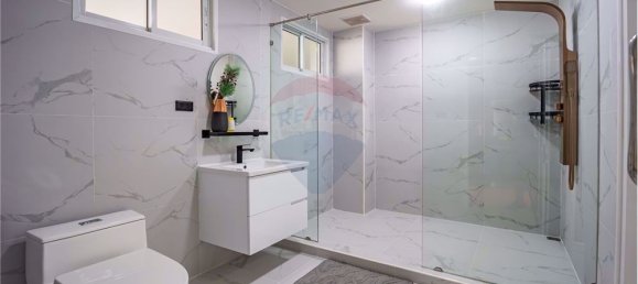 1 bedroom Condo in Pattaya, Thailand No. 4270 9