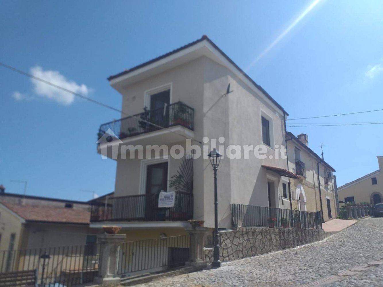 2 bedrooms House in Rovito, Italy No. 39459