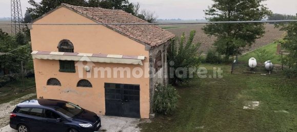 570m² Building in Adria, Italy No. 15976 10