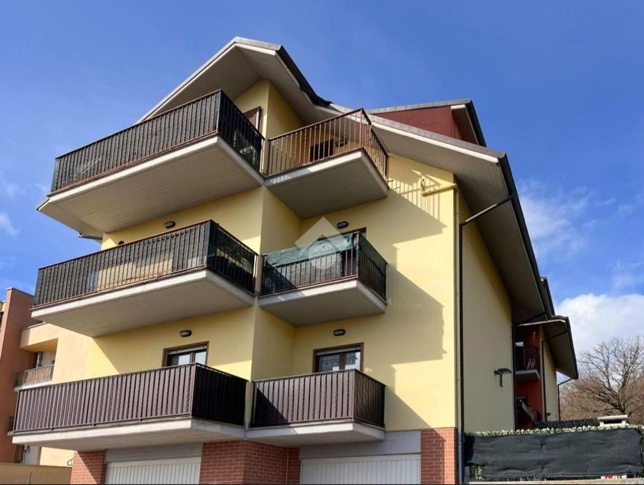 2 bedrooms Apartment in L'Aquila, Italy No. 333967