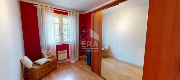 5 bedrooms House in Bourges, France No. 251602 3