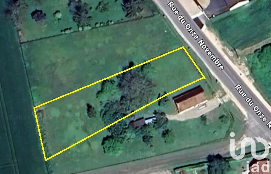 Grundstück in Chaingy, France, Nr. 45227