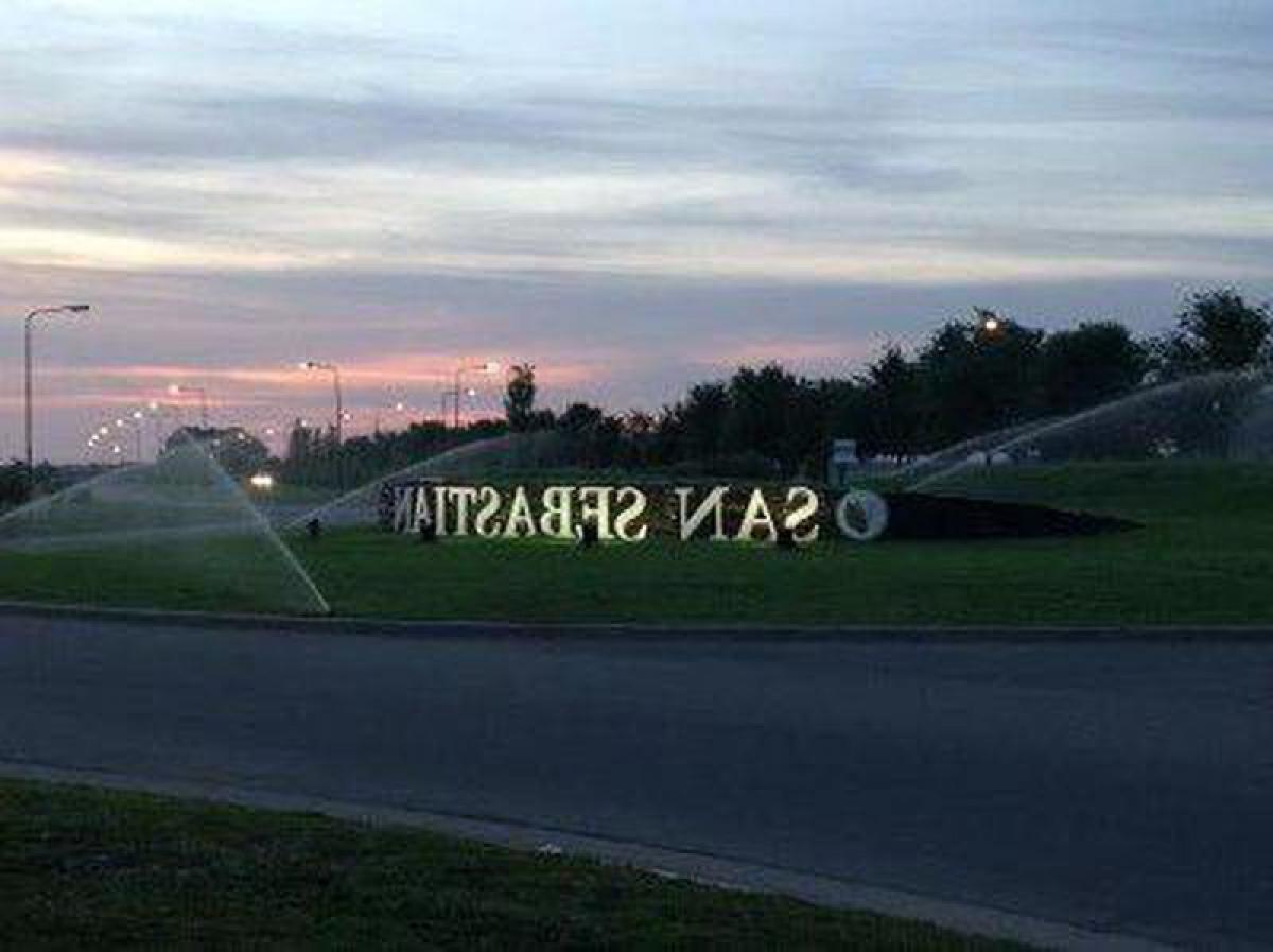  قطعة أرض في Escobar, Argentina رقم 114694