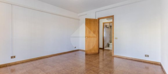 Квартира с 4 комнатами в Помеция, Италия № 130875 15