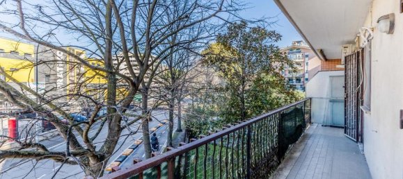 Квартира с 4 комнатами в Помеция, Италия № 130875 12