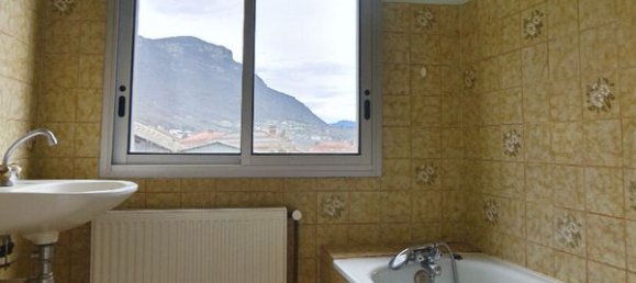 3 chambres Maison à Saint-Vincent-de-Mercuze, France No. 208065 5