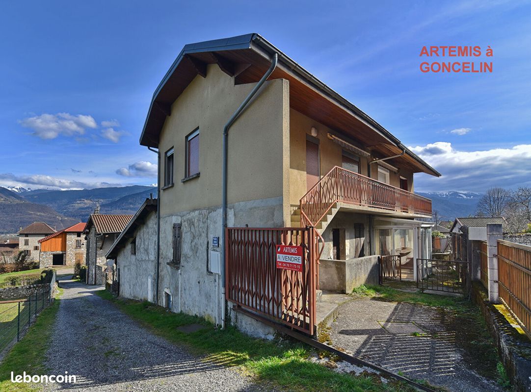 3 chambres Maison à Saint-Vincent-de-Mercuze, France No. 208065