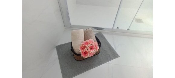 2 Schlafzimmer Wohnung in Lisbon, Portugal, Nr. 93957 5