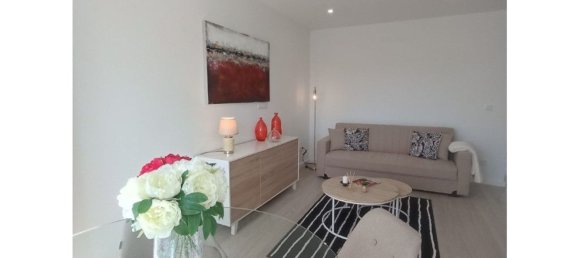 2 Schlafzimmer Wohnung in Lisbon, Portugal, Nr. 93957 8