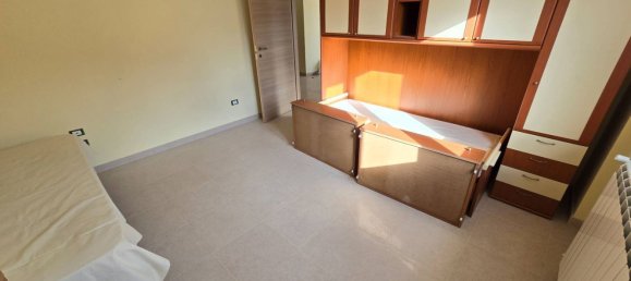 4-Zimmer Wohnung in L'Aquila, Italy, Nr. 63068 13