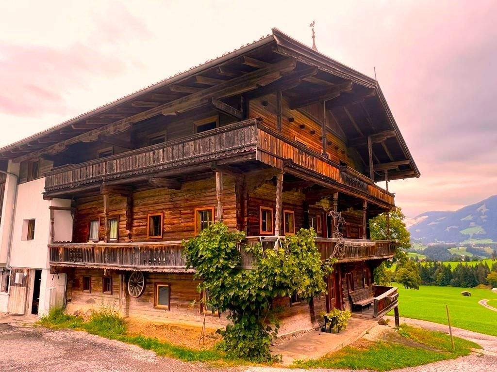 6 rooms House in St. Wolfgang im Salzkammergut, Austria No. 54905