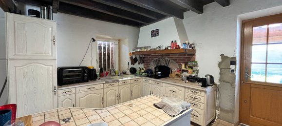 Casa de 3 dormitorios en Croisy, France No. 61580 4