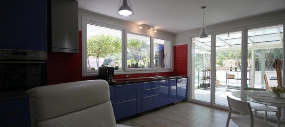 3 bedrooms Villa in Empoli, Italy No. 323232 20