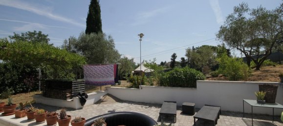 3 bedrooms Villa in Empoli, Italy No. 323232 10